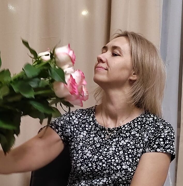 Irina Rozha, tren temizlikçisi